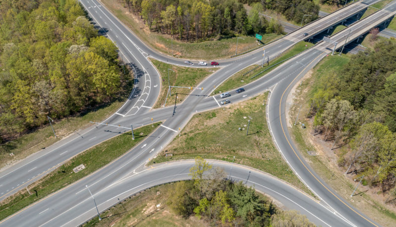 Wallace Montgomery: I-64/US 15 Diverging Diamond Interchange Design-Build